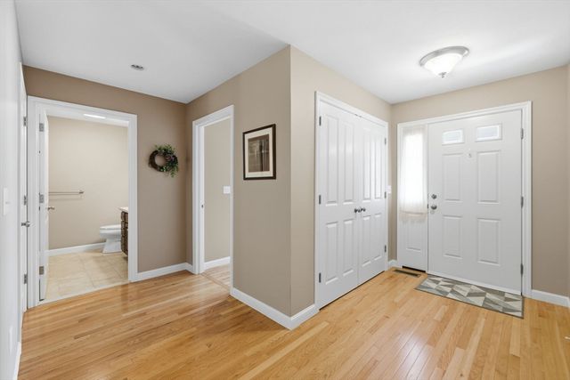 39 Russell Farm Dr 39, Methuen, MA 01844