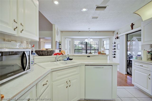 1109 Hammock Road, Sebring, FL 33870