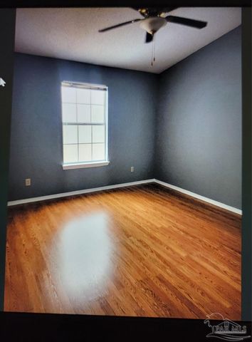 1500 Johnson Ave 221, Pensacola, FL 32514