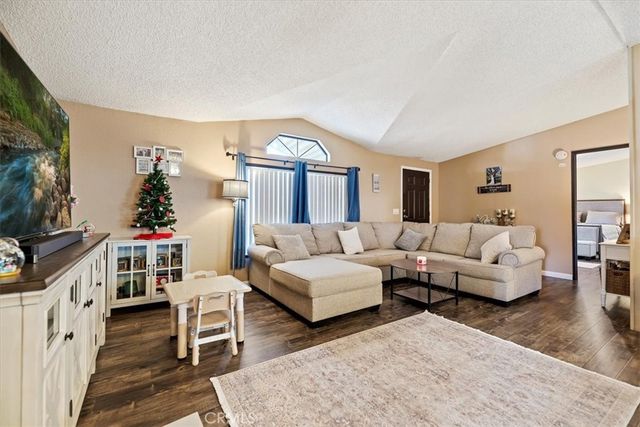 4901 Green River 181, Corona, CA 92880