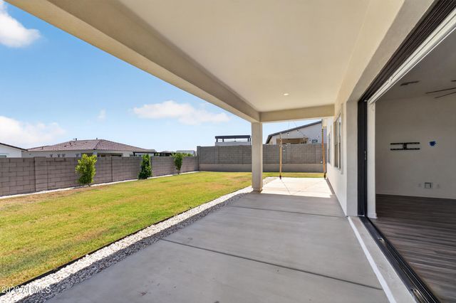 35173 N COVELITE Way, San Tan Valley, AZ 85144