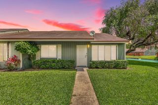4851 Orleans Court D, West Palm Beach, FL 33415