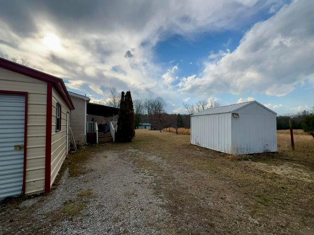 2777 Craig Road, Williamsburg, KY 40769