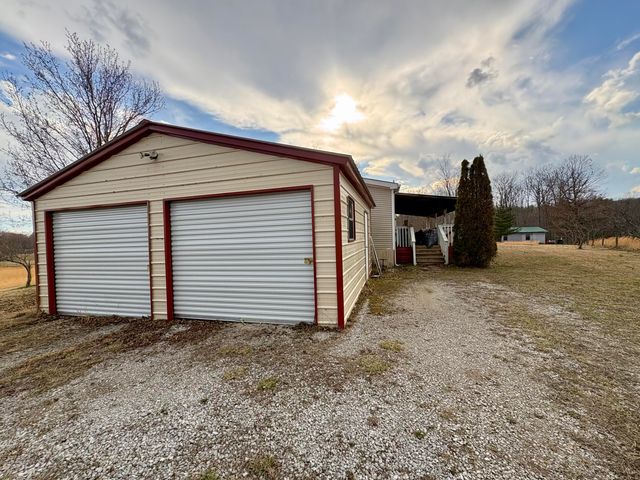 2777 Craig Road, Williamsburg, KY 40769