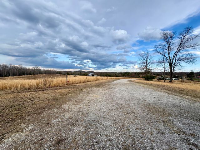 2777 Craig Road, Williamsburg, KY 40769