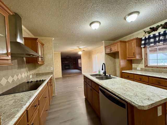 2777 Craig Road, Williamsburg, KY 40769