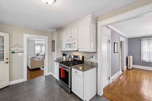 36 Lamprey Street, Manchester, NH 03102