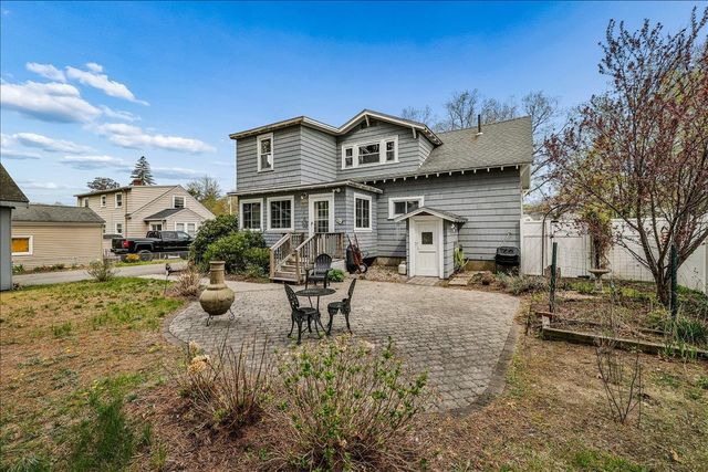 36 Lamprey Street, Manchester, NH 03102