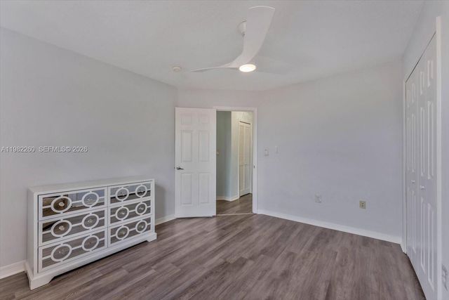 9057 SW 161st Ter, Palmetto Bay, FL 33157