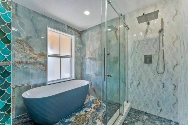 9057 SW 161st Ter, Palmetto Bay, FL 33157