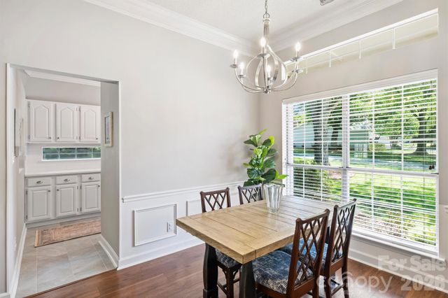 821 Mill Run Drive, Charlotte, NC 28209