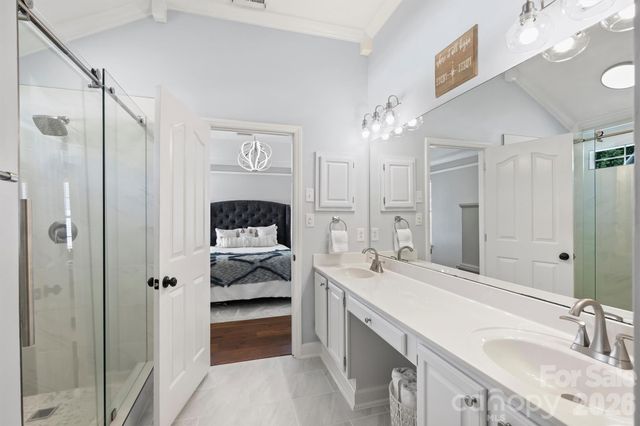 821 Mill Run Drive, Charlotte, NC 28209