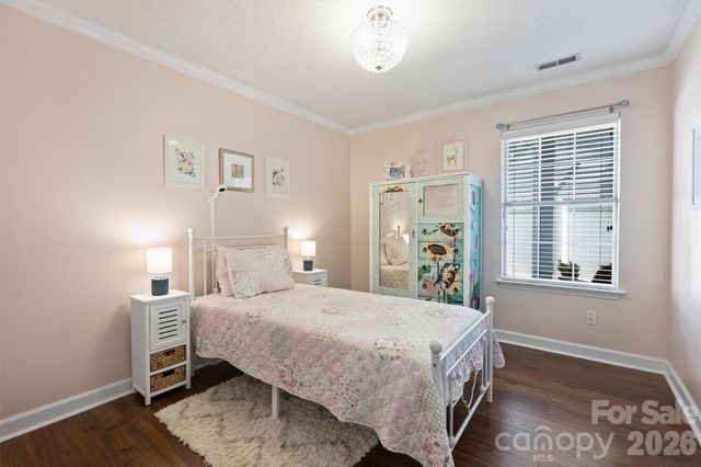 821 Mill Run Drive, Charlotte, NC 28209