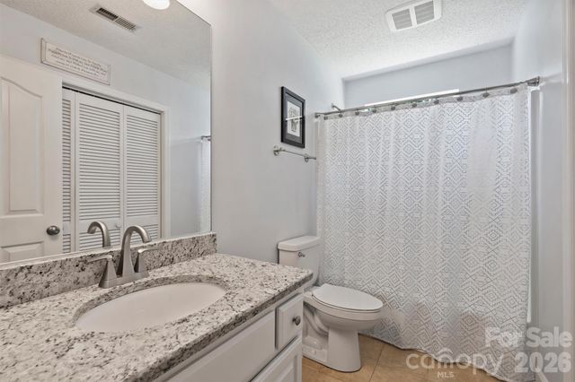 821 Mill Run Drive, Charlotte, NC 28209