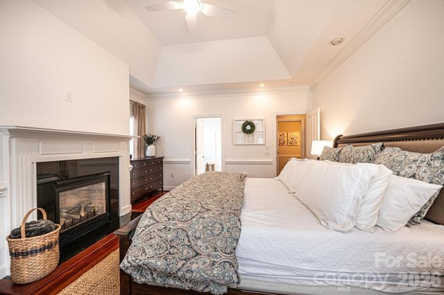 4137 2nd Street NW, Hickory, NC 28601