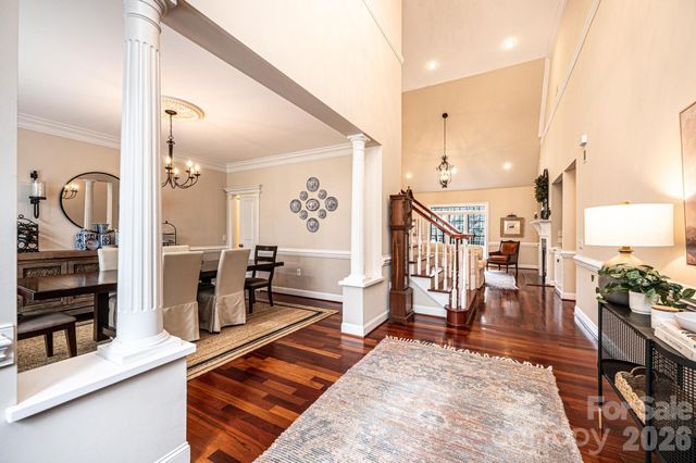 4137 2nd Street NW, Hickory, NC 28601