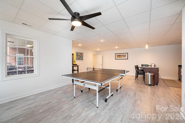 4137 2nd Street NW, Hickory, NC 28601