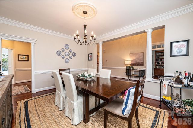 4137 2nd Street NW, Hickory, NC 28601