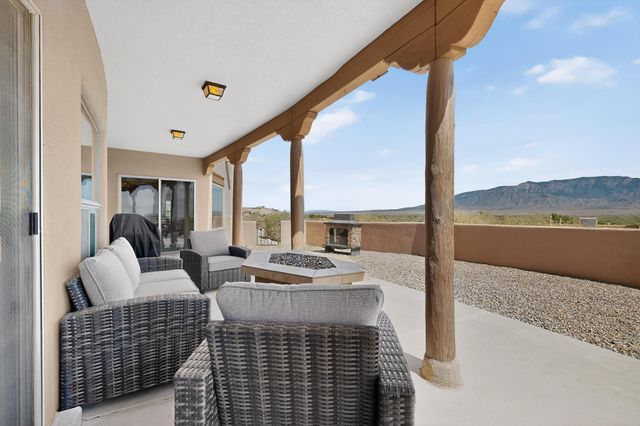 400 Paseo De Corrales, Corrales, NM 87048