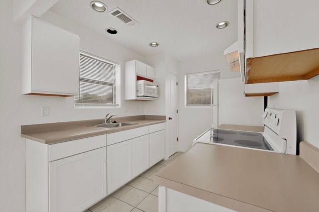 400 Paseo De Corrales, Corrales, NM 87048