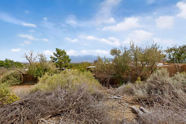 400 Paseo De Corrales, Corrales, NM 87048