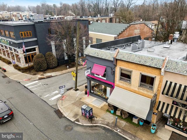 1049 W LANCASTER AVE, Bryn Mawr, PA 19010