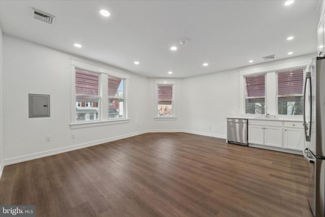 1049 W LANCASTER AVE, Bryn Mawr, PA 19010