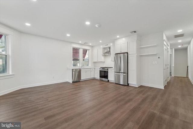 1049 W LANCASTER AVE, Bryn Mawr, PA 19010