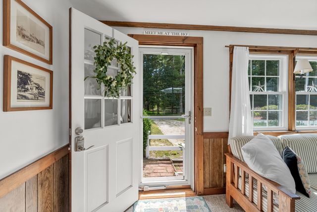 248 Poponessett Rd Road, Cotuit, MA 02635