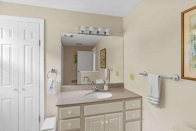 248 Poponessett Rd Road, Cotuit, MA 02635