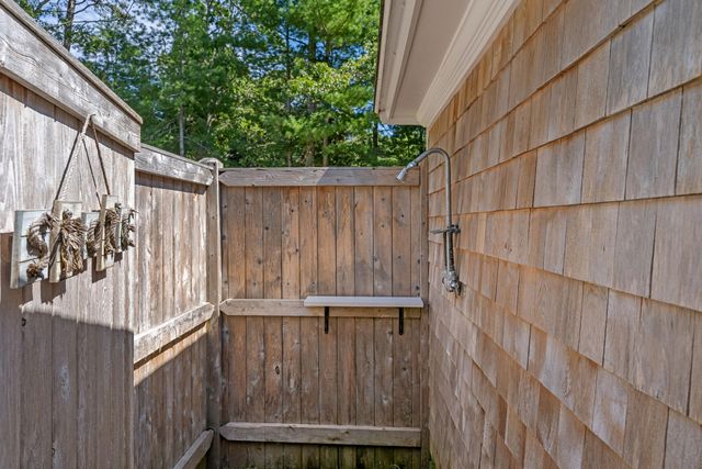 248 Poponessett Rd Road, Cotuit, MA 02635
