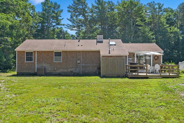 248 Poponessett Rd Road, Cotuit, MA 02635