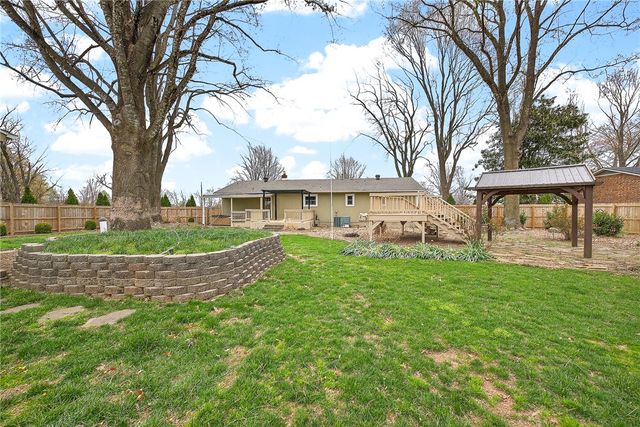 522 Lee Town Drive, Pea Ridge, AR 72751