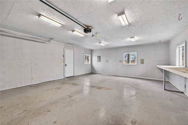 522 Lee Town Drive, Pea Ridge, AR 72751