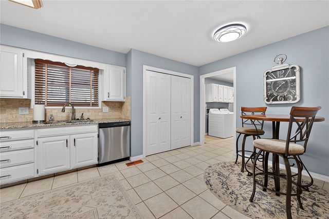 522 Lee Town Drive, Pea Ridge, AR 72751