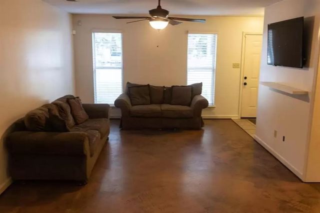 3789 FAIROAKS AVE, Memphis, TN 38122