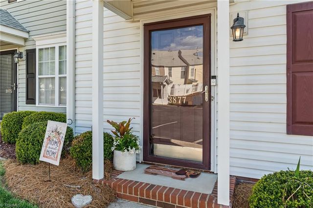 3877 Hickswood Creek Drive, High Point, NC 27265