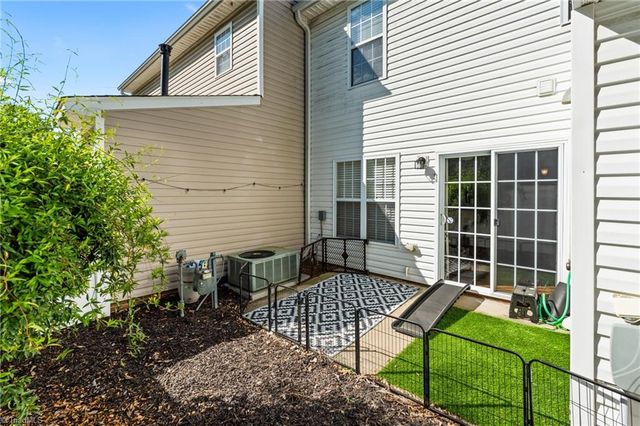 3877 Hickswood Creek Drive, High Point, NC 27265