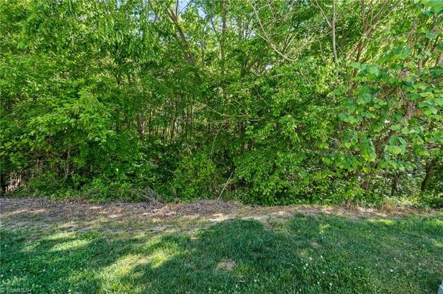 3877 Hickswood Creek Drive, High Point, NC 27265