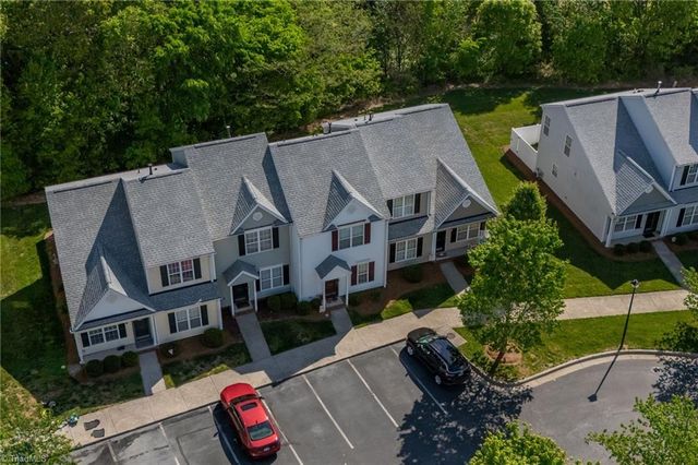 3877 Hickswood Creek Drive, High Point, NC 27265