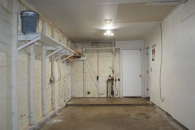 310 Bryan Street, Weatherford, TX 76086