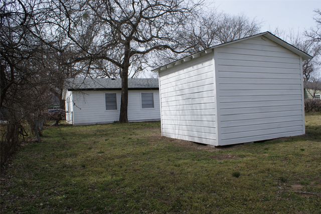 310 Bryan Street, Weatherford, TX 76086