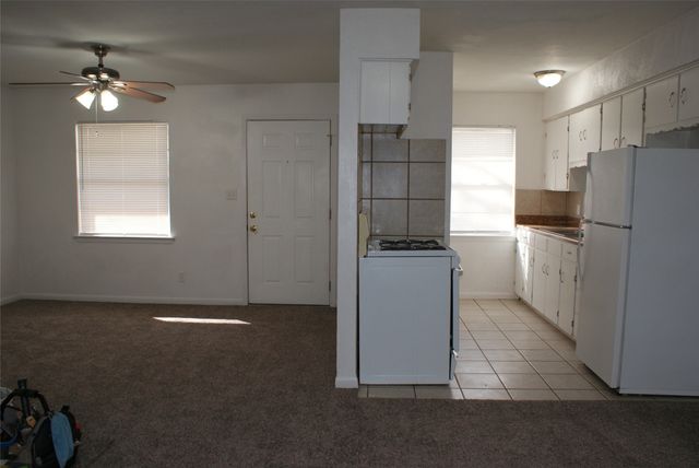 310 Bryan Street, Weatherford, TX 76086