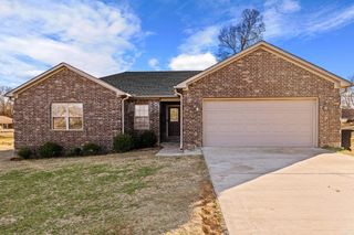 255 Bobwhite Trail, Lonoke, AR 72086