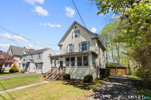 86 Oakwood Avenue, West Hartford, CT 06119