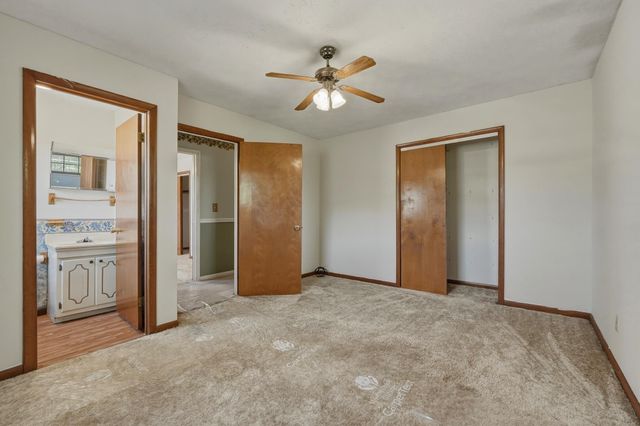 44 May Road, Huntington, WV 25704