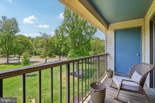 14 WYNDHAM PL, Robbinsville, NJ 08691