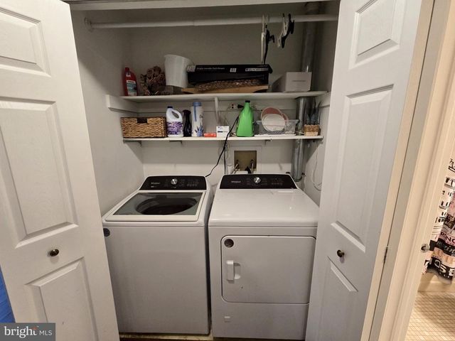 14 WYNDHAM PL, Robbinsville, NJ 08691