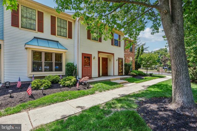 14 WYNDHAM PL, Robbinsville, NJ 08691
