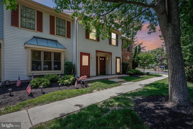 14 WYNDHAM PL, Robbinsville, NJ 08691